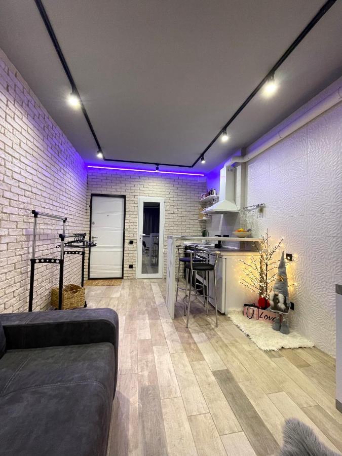 Loft_Apartment Kamjanets-Podilskyj Exteriör bild